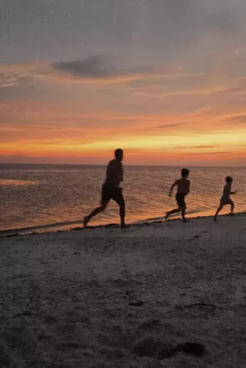 @champagneandmacaroons